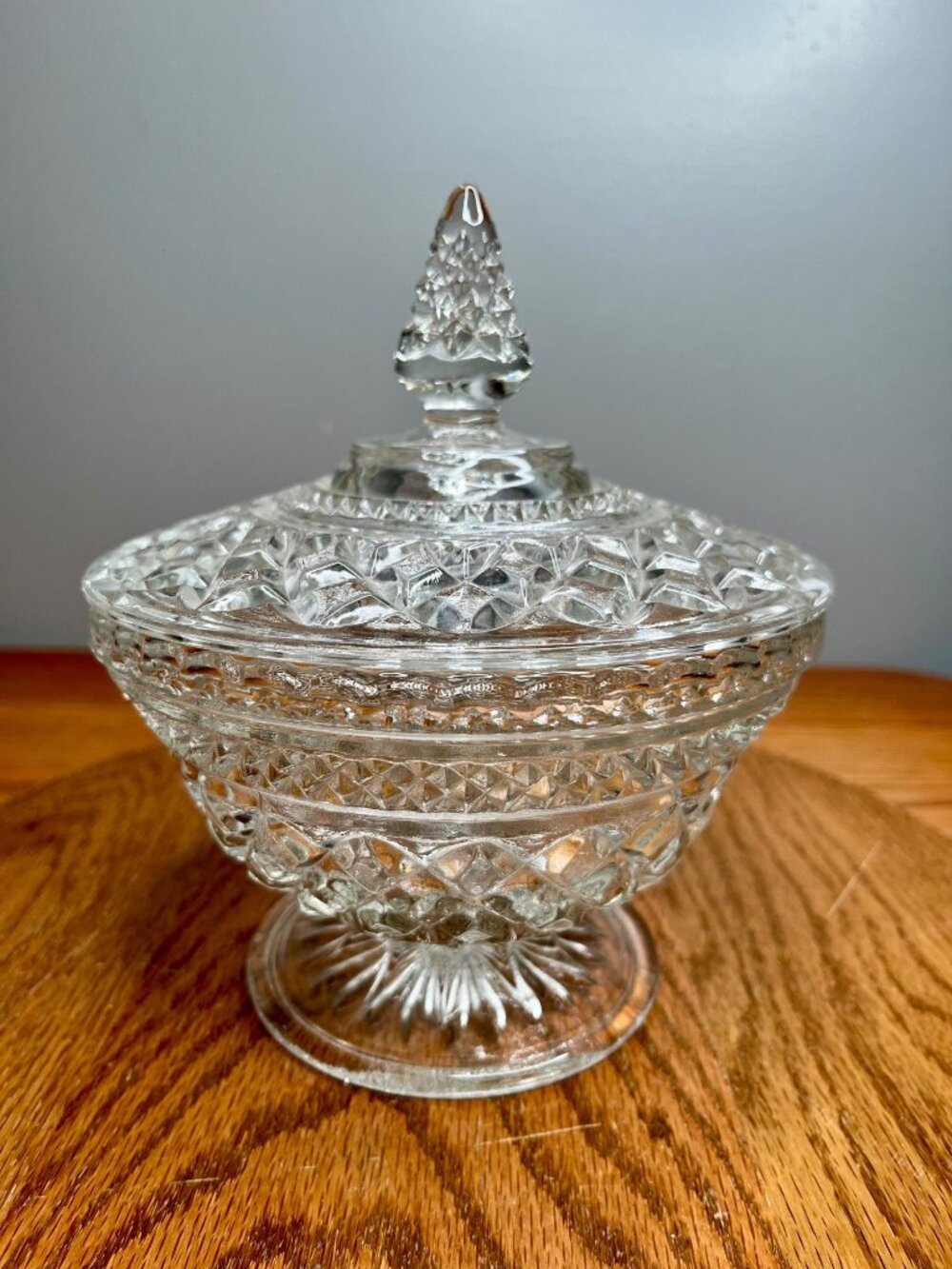 Anchor Hocking Wexford Clear Glass Pedestal Candy Bowl Dish With Lid